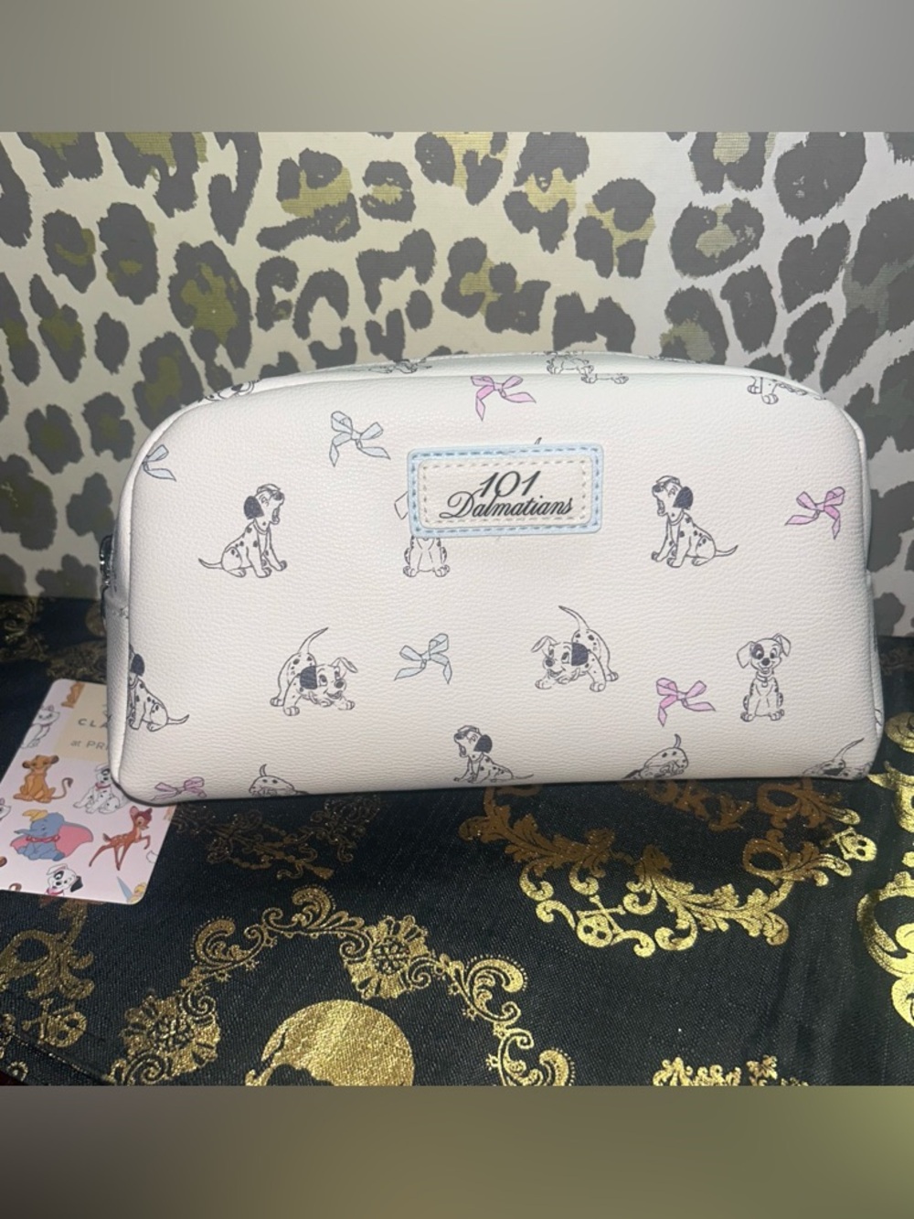 Disney’s 101 Dalmatians zip around Makeup Bag cosmetic bag new
